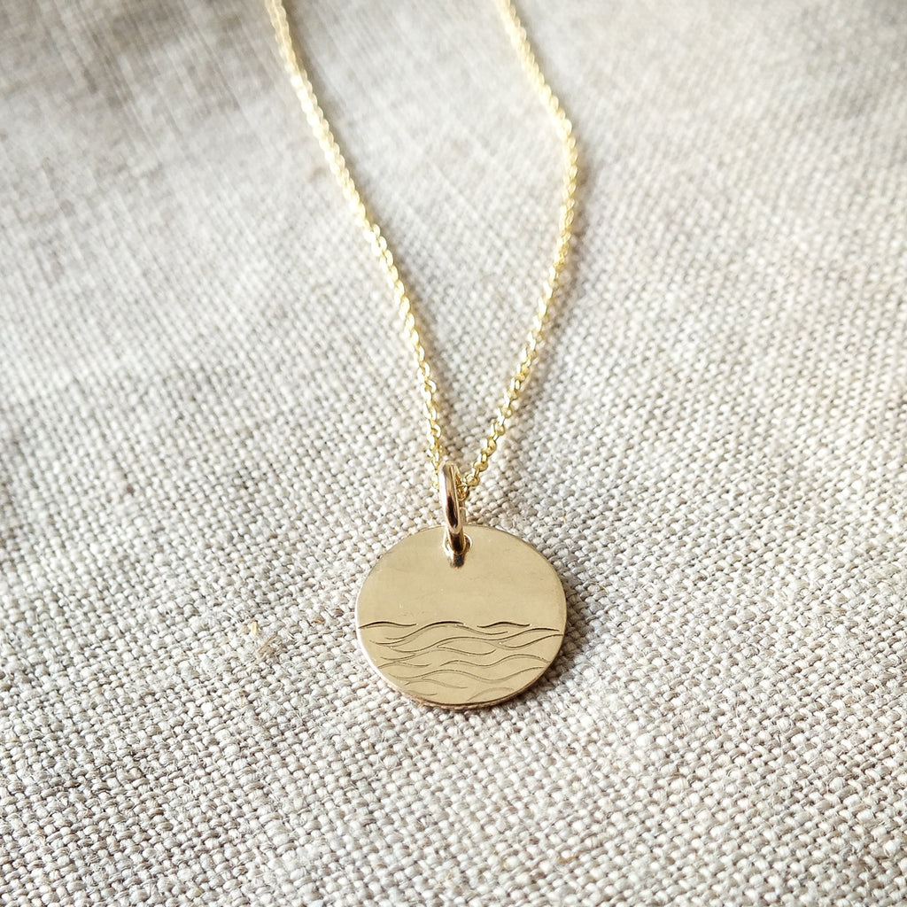 SEA LA BVIE FIND PEACE GOLD & PEARL NECKLACE main image 1